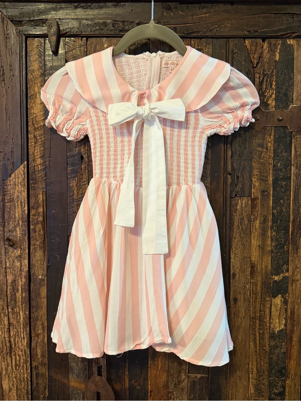 Ivy City Co Girls 4/5 Pink White Stripe Smocked Sailor Collar Bow Dress